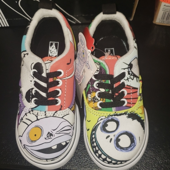 halloween town vans